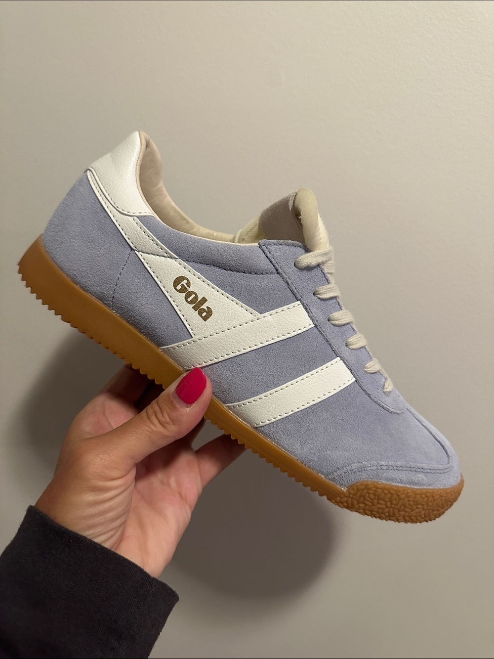 Gola Classics Elan baby blue Suede with White Stripes Women’s 10 free people